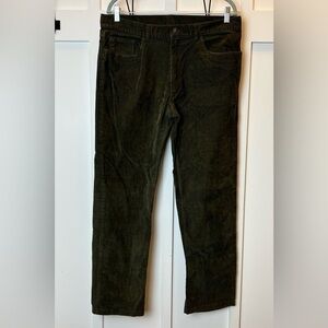 Brooks Brothers ‘346’ Olive Green Corduroy Cords Pants Men's 35 W x 32 L Quality